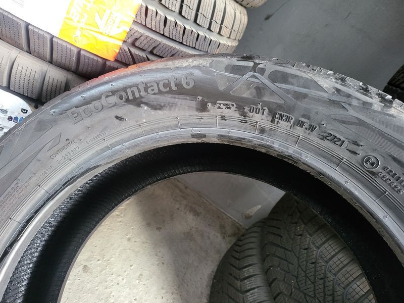 215/55/17 Continental 4бр