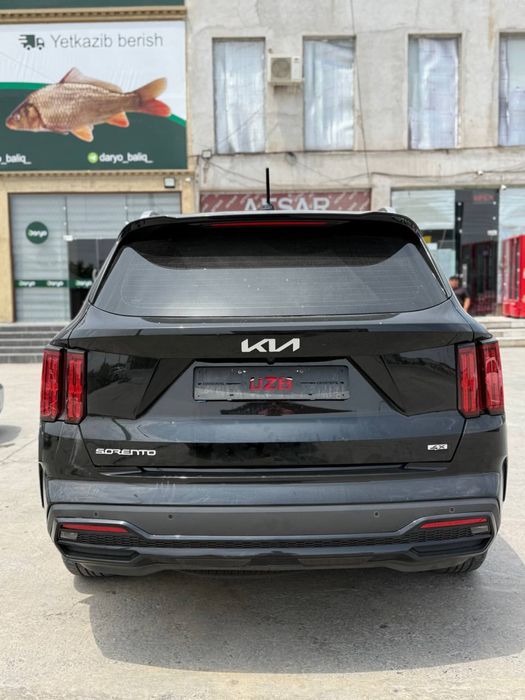 Kia Sorento 2.5 MPI sotiladi