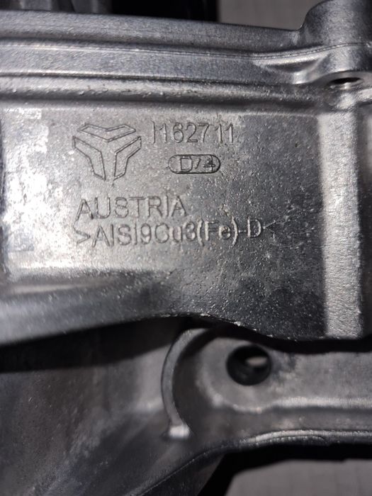 Suport accesorii pompa apa 1.5 B38A151 / cod-8631940 / BMW seria 1 /2