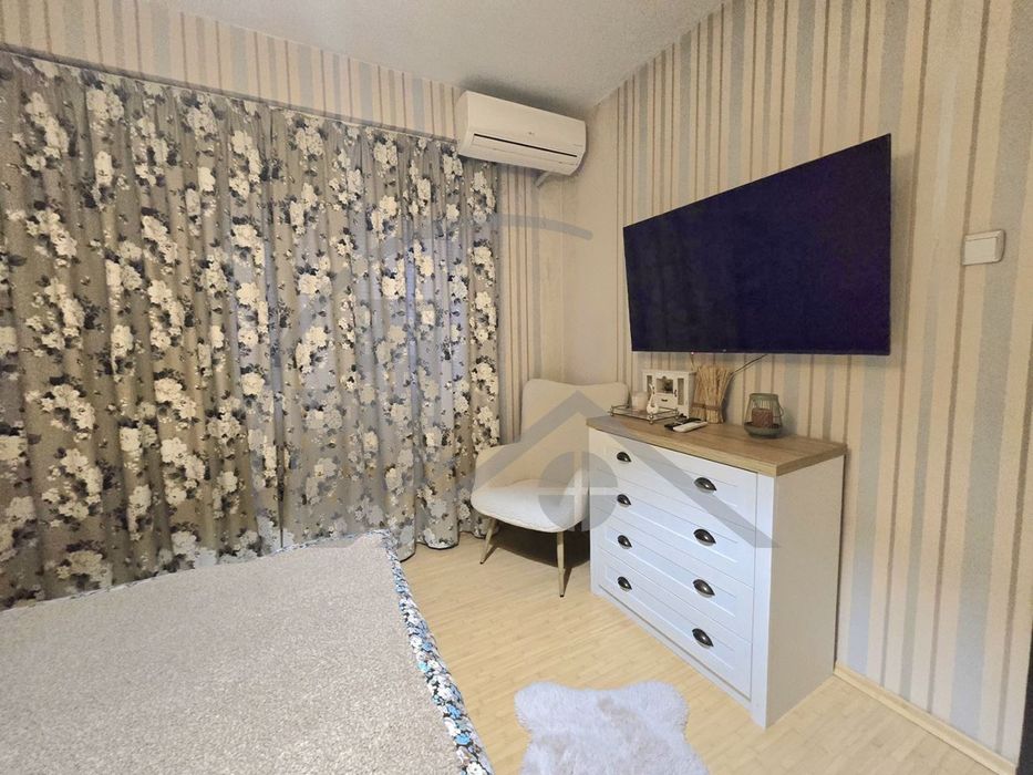 Продава се Двустаен апартамент в Добрич, Иглика - 60 кв.м за 984 €/кв.м - Снимка #2