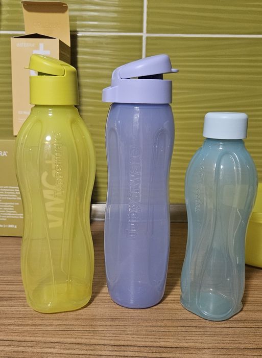 Set sticla 500 ml si 750 ml Tupperware