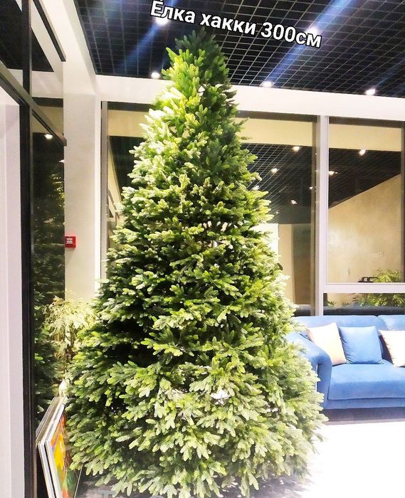 Ёлки фабричные новогодние