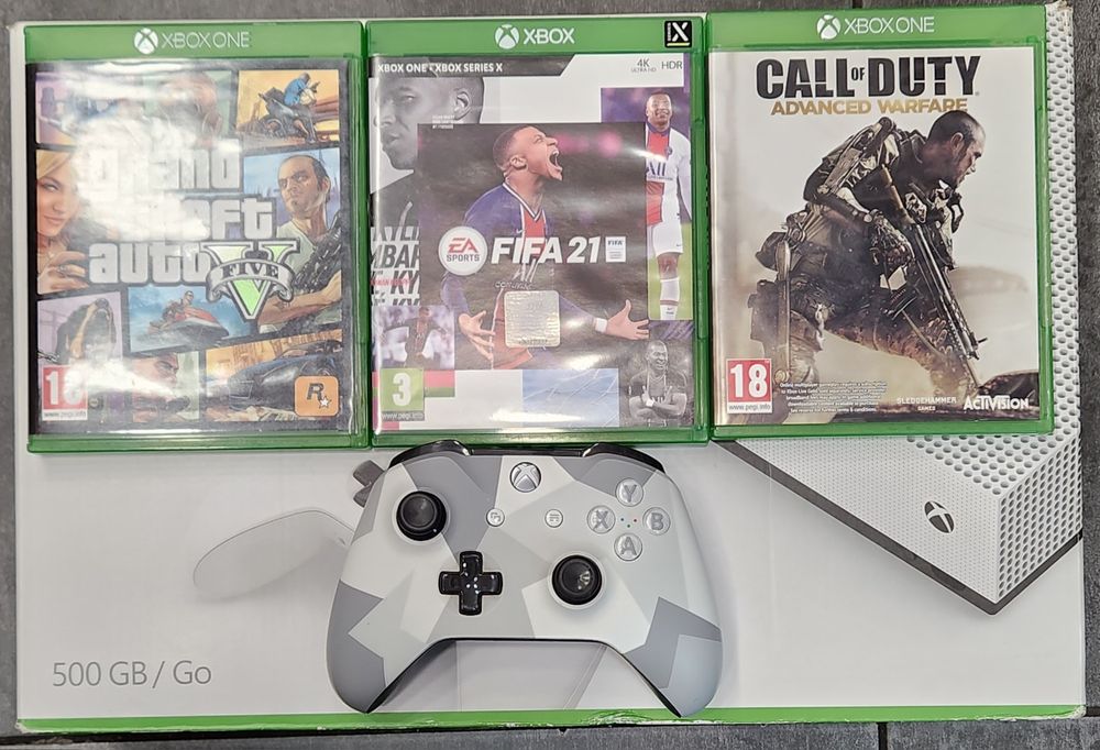 Hope Amanet P11-Xbox One S Fullbox/2Controller/5Jocuri