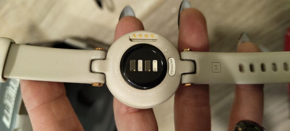 Garmin Lily дамски часовник