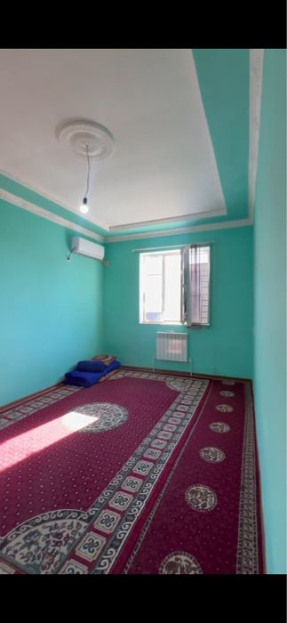 Jay satiladi srochna 1 komnata 3 etaj Sultan saray arqa tarepi