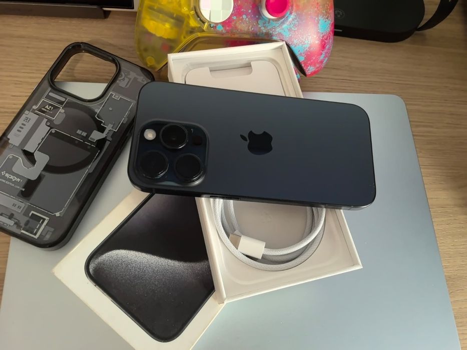 iPhone 15 pro la cutie cu garantie emag