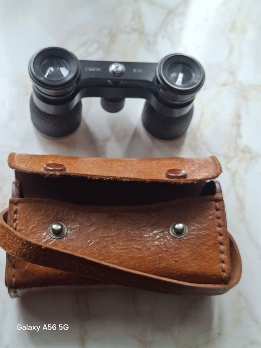 Binoclu  vintage Carton 2.5x. Japan