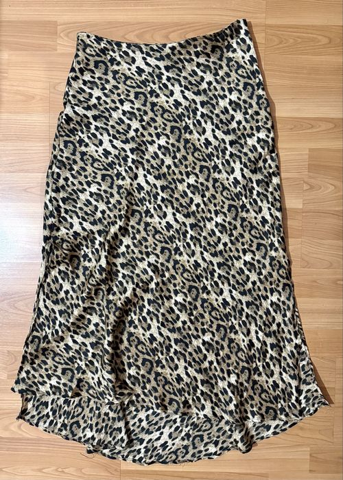 Дамски поли - Zara, Bershka, Refined, shoeby