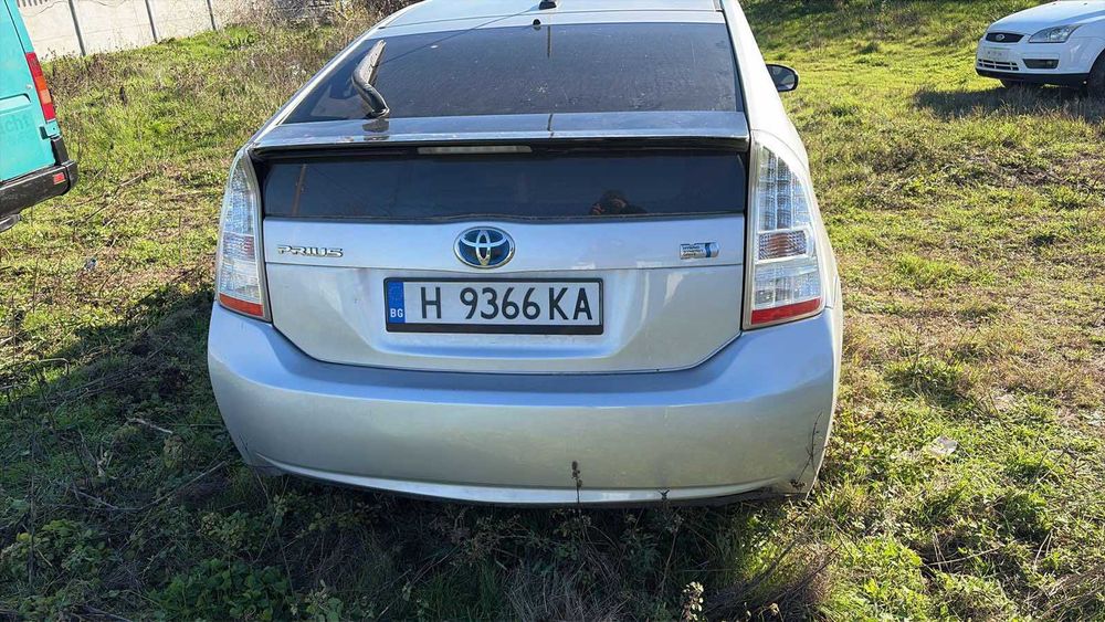 Toyota Priyus 2010 g