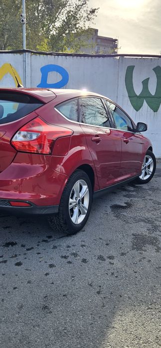 Vând Ford Focus 3 87.000km 2012 benzină