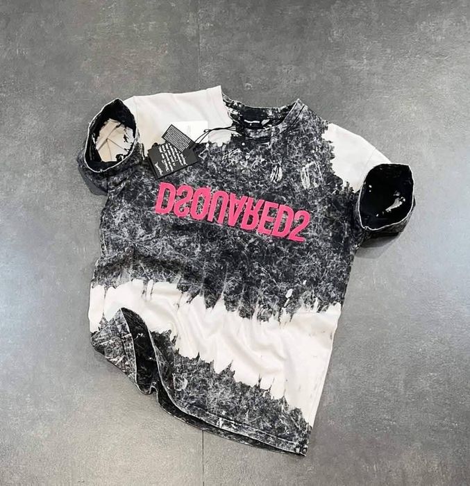 Мъжки тениски различни модели