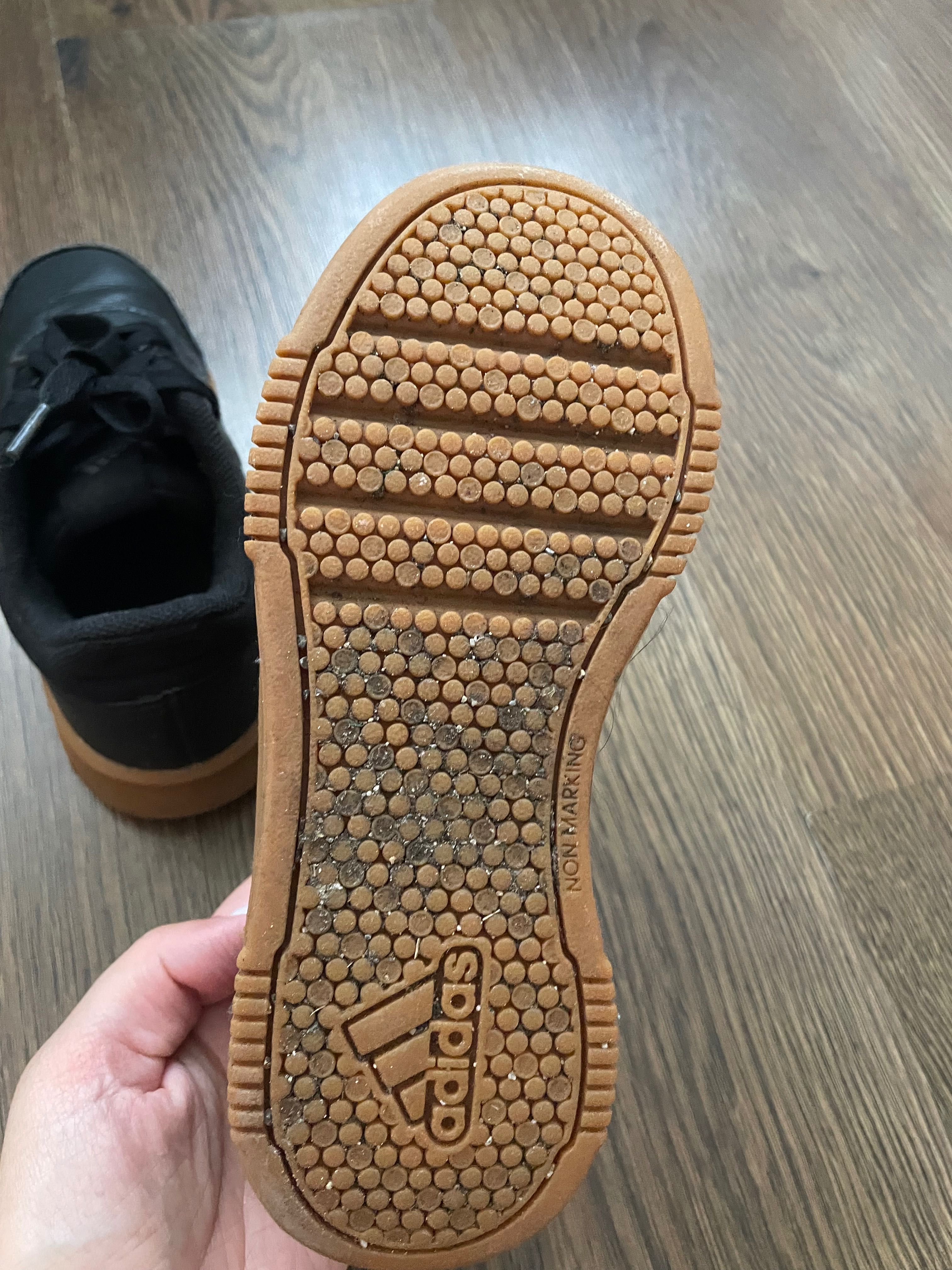 Кожени обувки Adidas размер 31 1/2