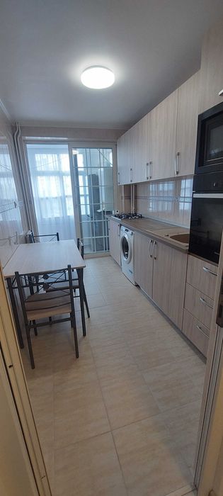 Apartament de închiriat