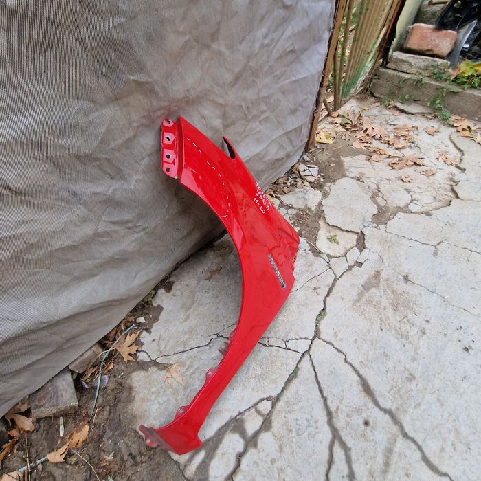 Toyota Yaris 11-20 ляв калник