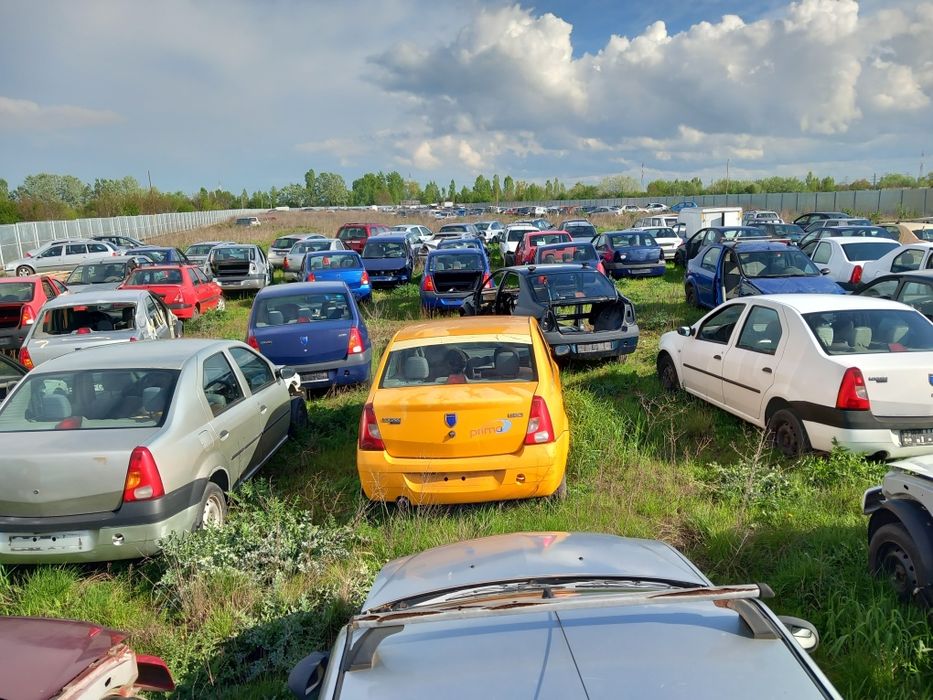 Dezmembrări piese Logan benzină