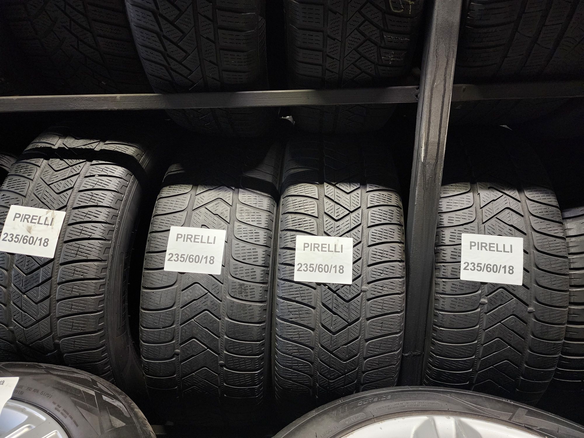 Anvelope iarna 235 60 18 pirelli dot 34/21