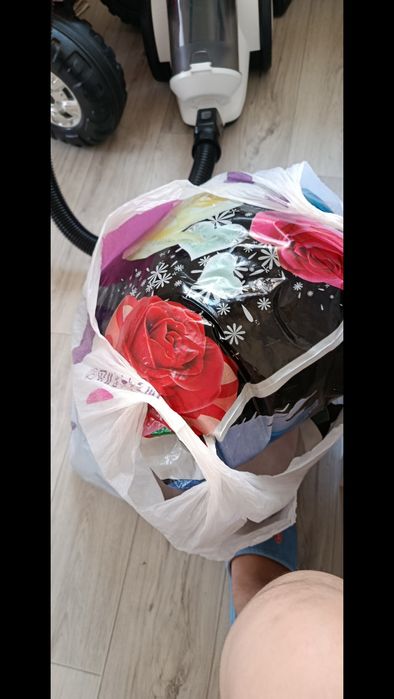 Отдам за шоколадку