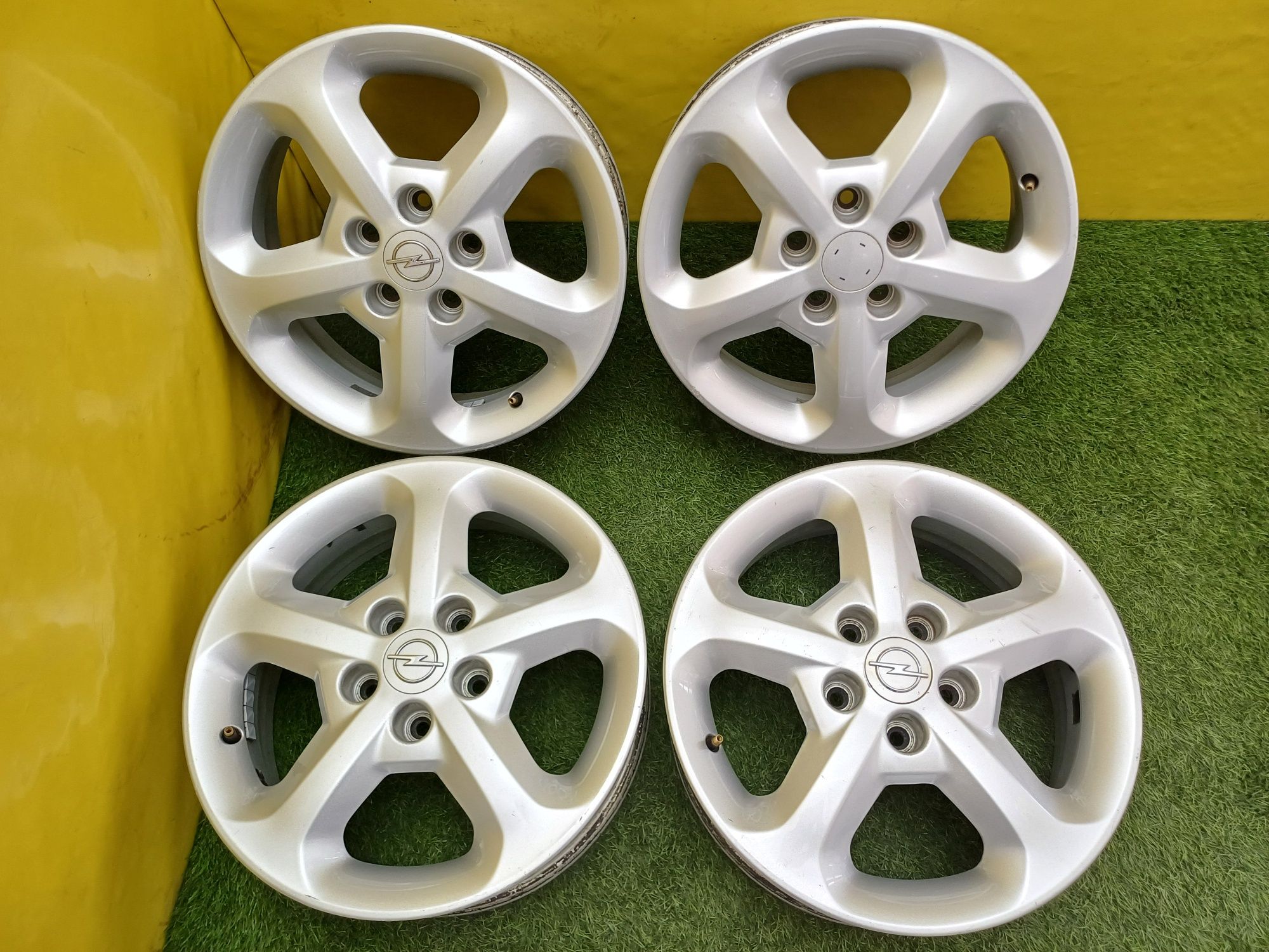 Диски R16 5×110 на Opel и другие.