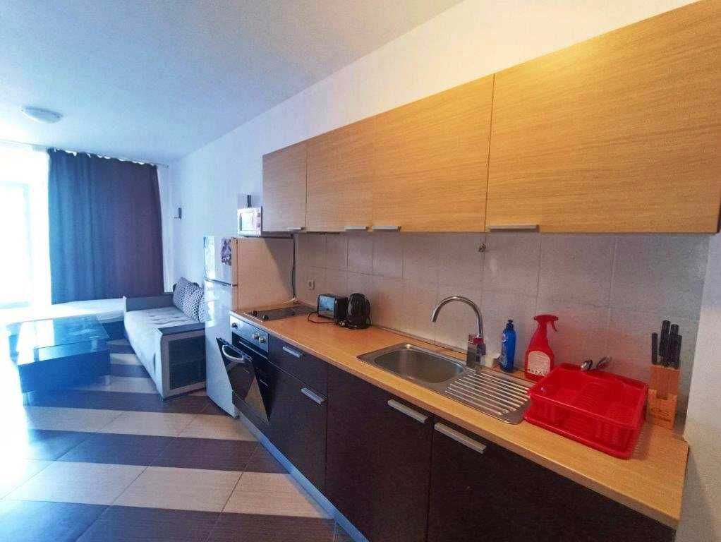 Продава се Двустаен апартамент в к.к. Слънчев бряг - 72 кв.м за 1000 €/кв.м - Снимка #4