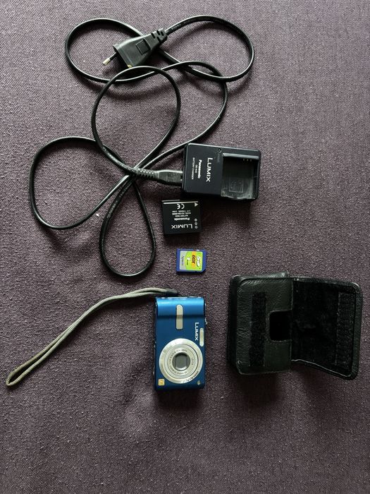 Panasonic Lumix - DMC-FX10