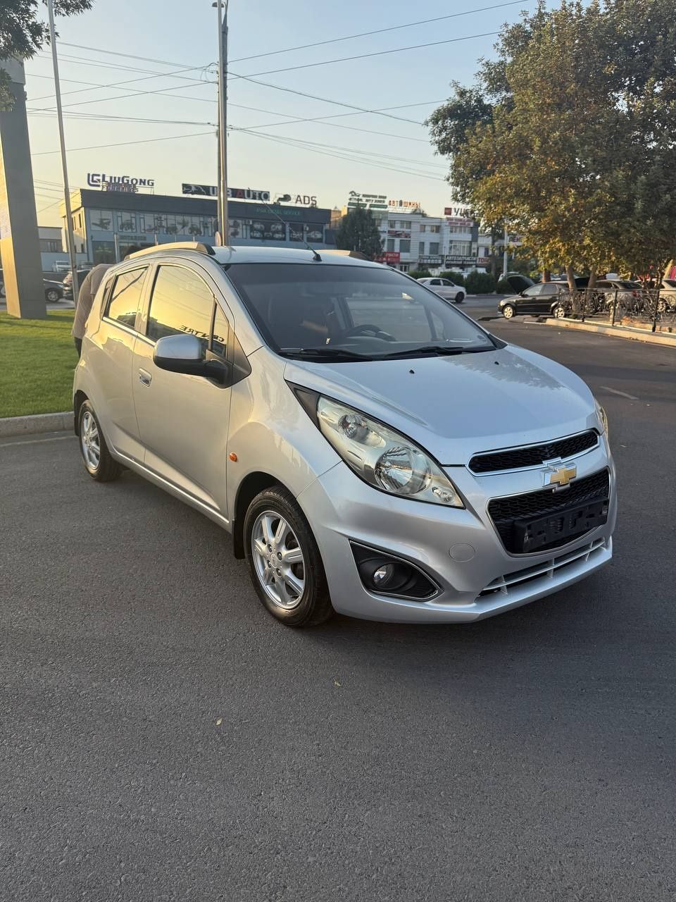 Chevrolet spark 2011 avtomat