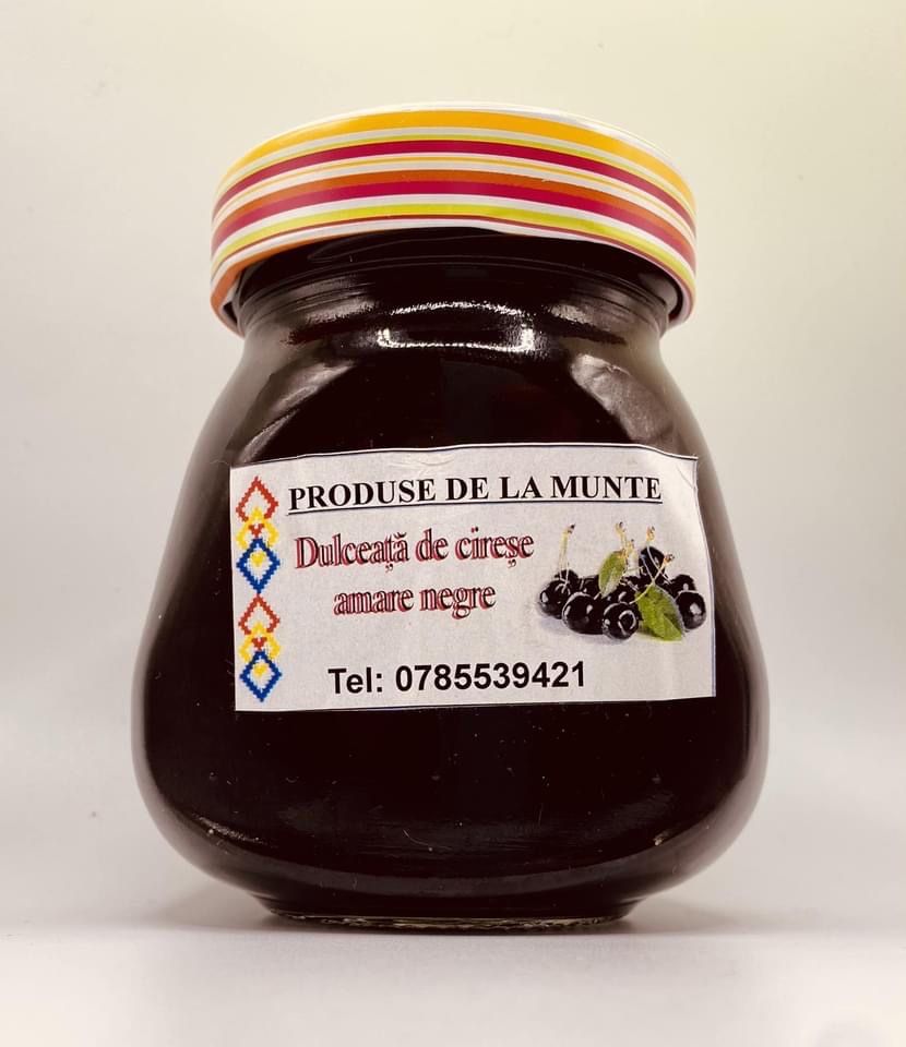 Dulceata de cirese negre amare