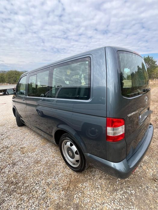 Продава се бус Vw Caravelle