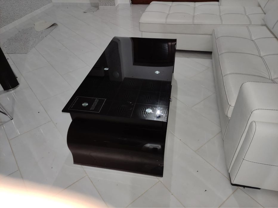 Холна маса от черно стъкло ЯВОР