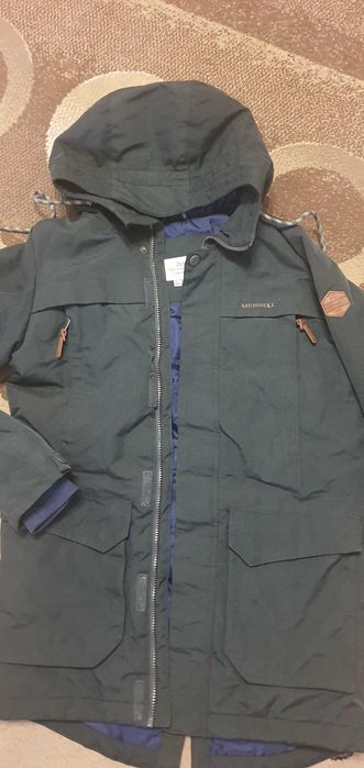 Кутка теплая фирменная на 12-14 лет