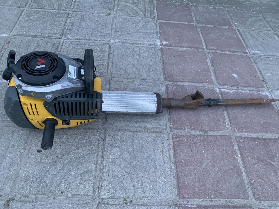 WACKER NEUSON/моторен къртач/2023г