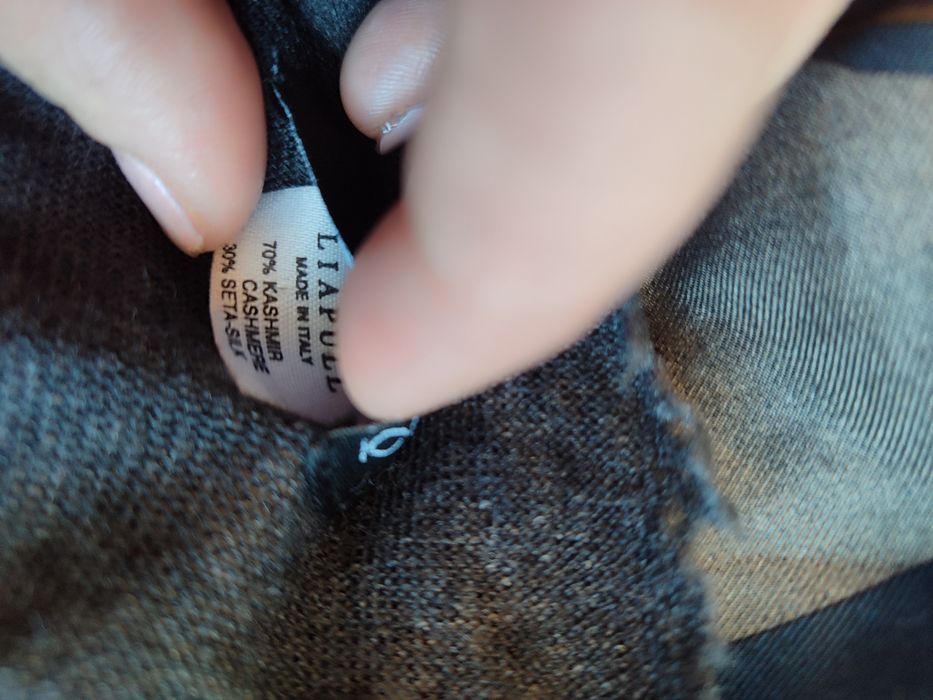 Луксозен голям шал LIAPULL 70%Cashmere 30%Silk Made in Italy