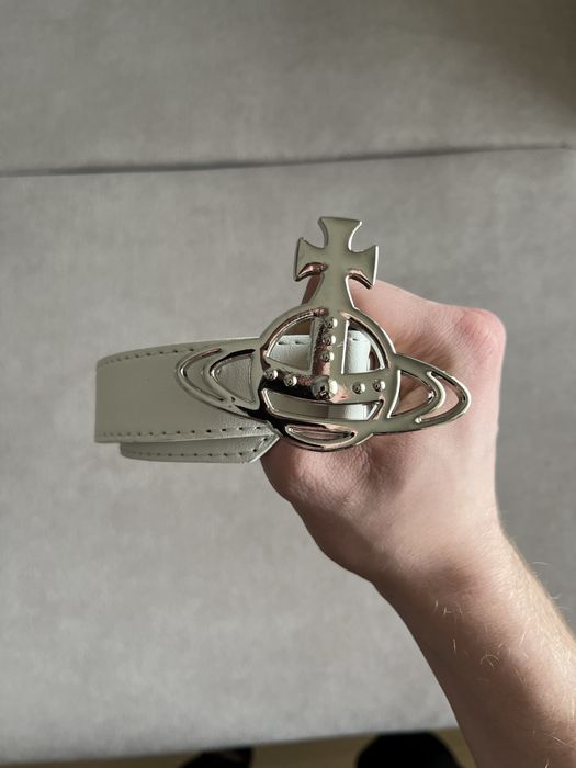 Колани Vivienne Westwood