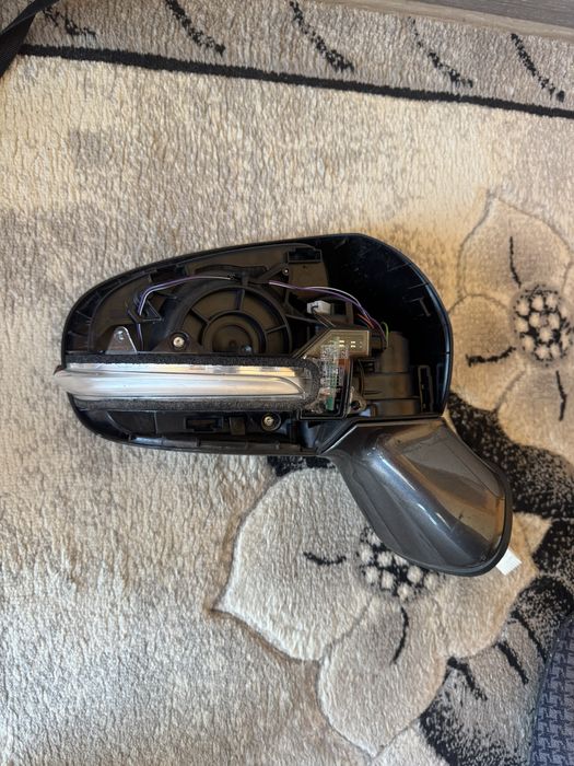 Оригинално огледало Сузуки Suzuki SX4 Cross