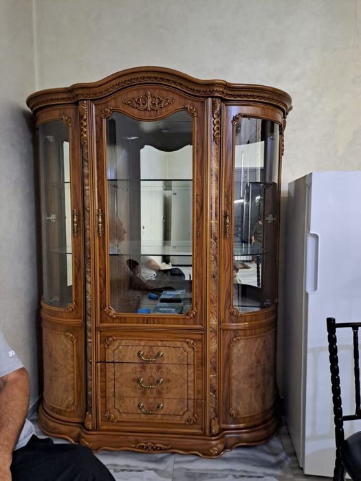 Продам шикарную горку, в отшичном состоянии