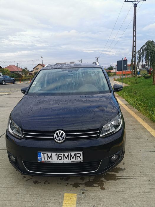 VW Touran 2.0 TDI Bluemotion 2014 140CP