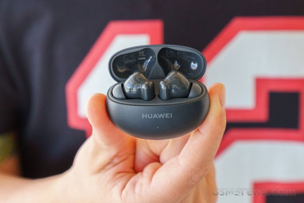 Caști wireless Huawei Buds 7i abia lansate