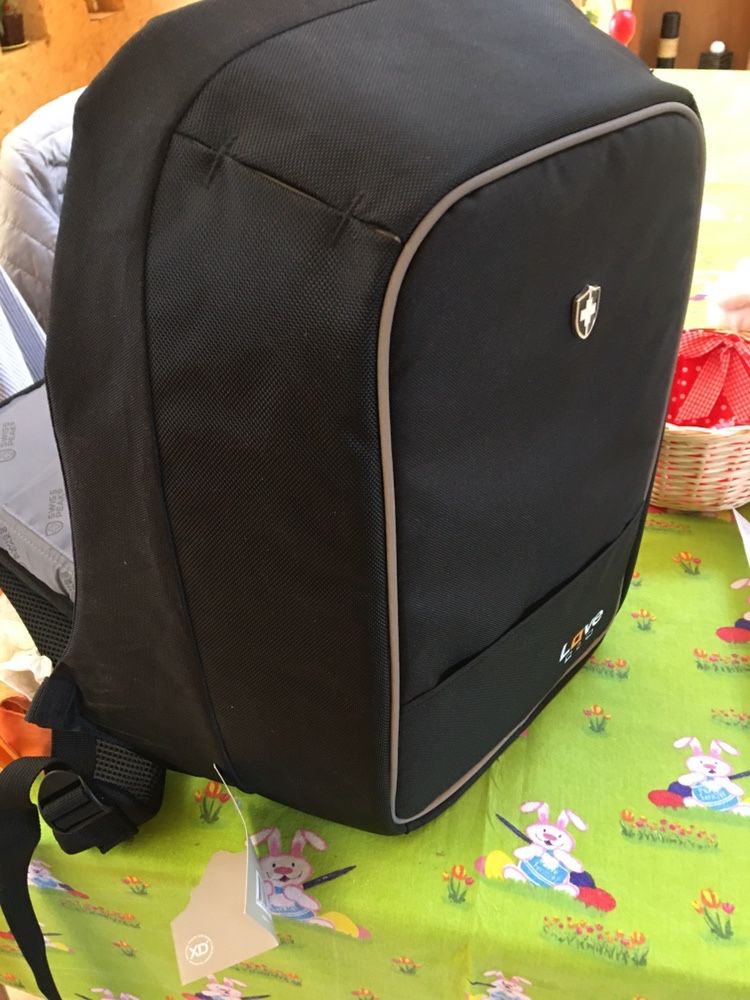 Rucsac laptop Swiss Peak antifurt