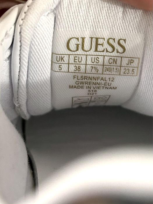 Adidasi Guess Eleganti