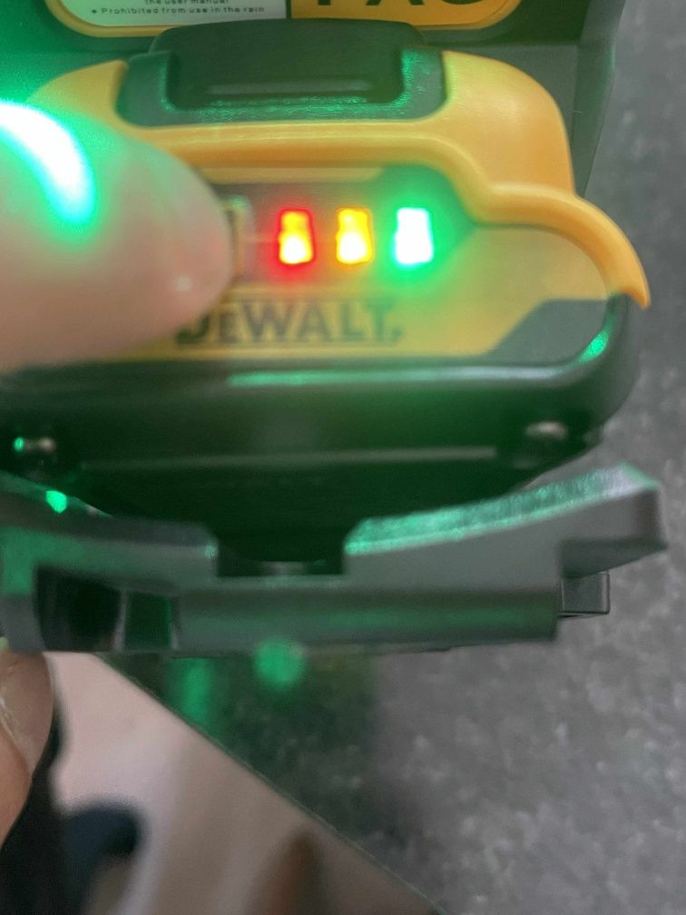 DeWalt Nivela Laser 360 12 linii verzi magneti nou nout impecabil