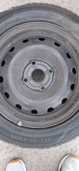 Шины  All Season комплект .