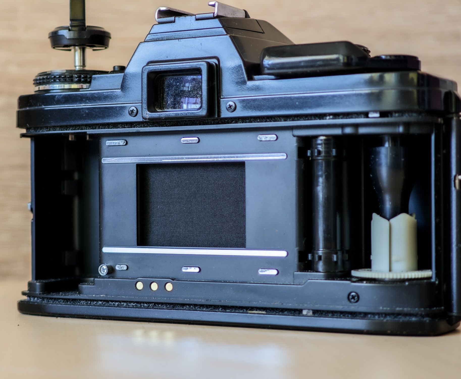 Minolta X700 (50mm F1.7)