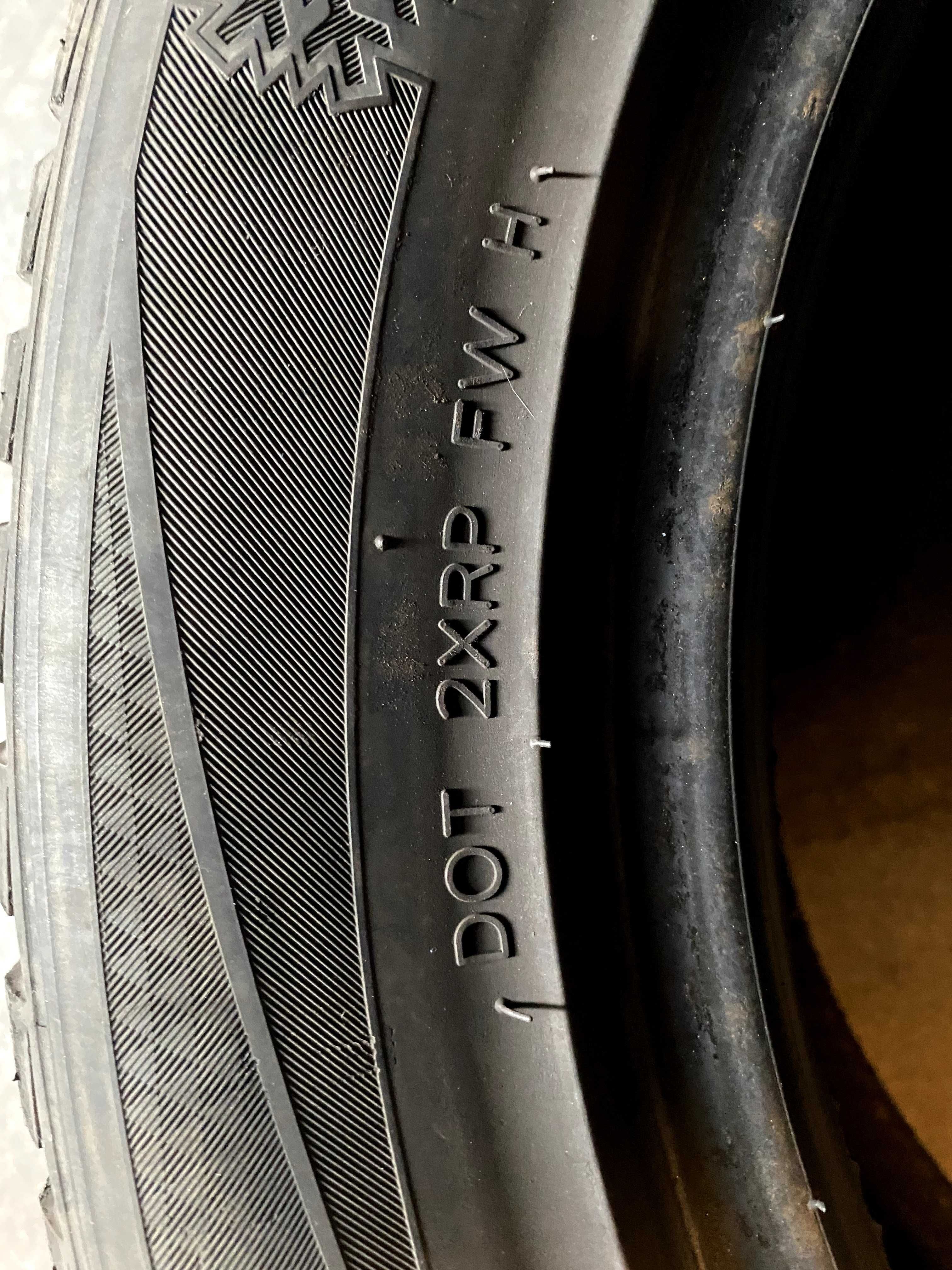 4 anvelope iarna 205/55/16 , Hankook in stare excelenta