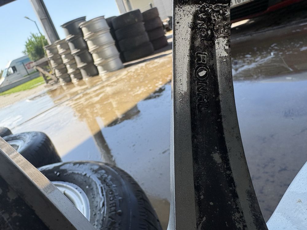 Джани RONAL с гуми DUNLOP 235/65R17 5/130