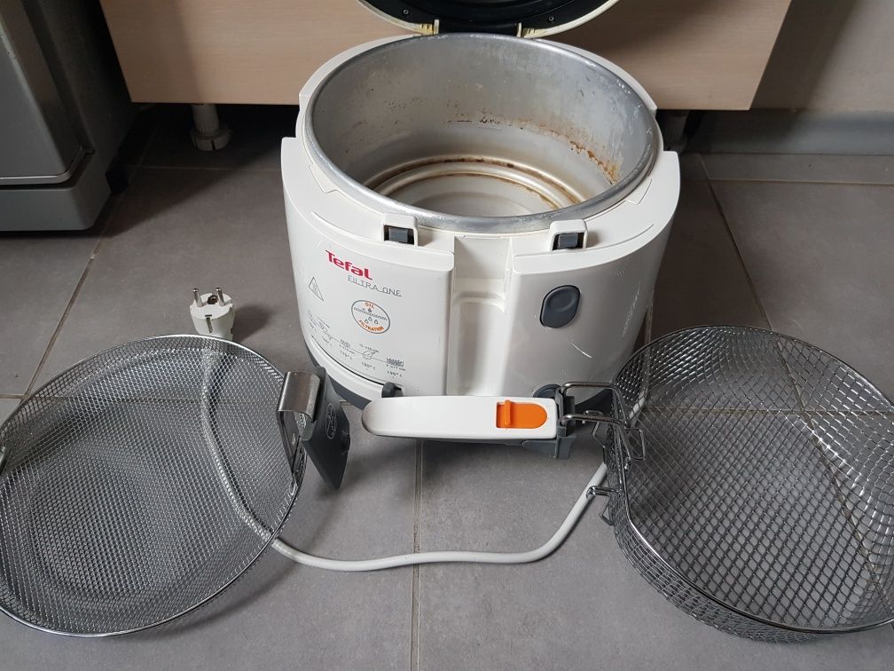 Фритюрник марка Tefal