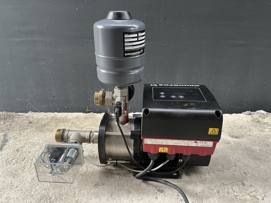 Хидрофорна система Grundfos CMBE 3 – 62