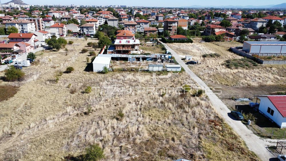 Продава се Парцел в Пловдив, Прослав - 1860 кв.м за 199 €/кв.м - Снимка #1