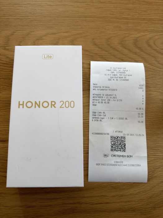 Телефон Honor 200 lite