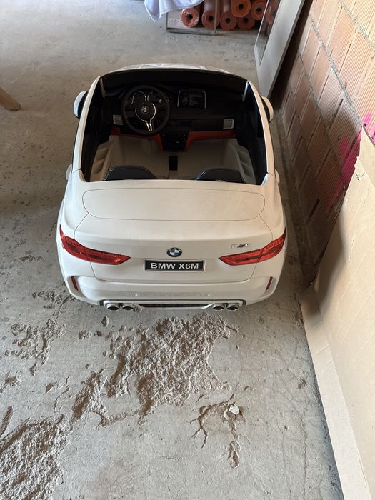 Masina electrica  BMW x6M