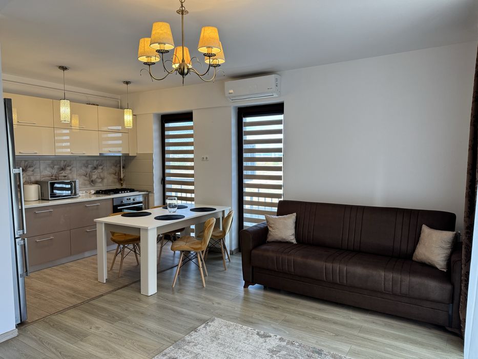 Inchiriez apartament 3 camere Ploiesti Evocasa Orizont