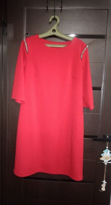 Продам женское платье